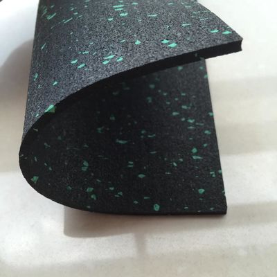 Guter Preis Blaue Gummi-Bodenrollen 500x500mm 1000x1000mm Schwarze Gummi-Mattenrolle Online
