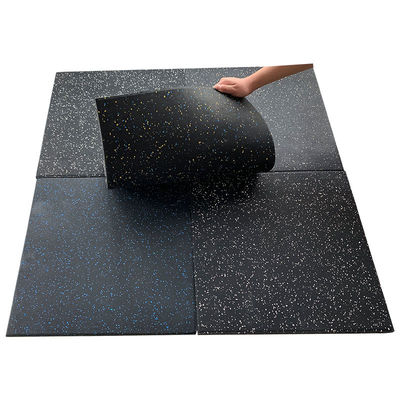 Bon prix Carreaux de sol antidérapant pour sport tapis de sol en caoutchouc composé léger en ligne
